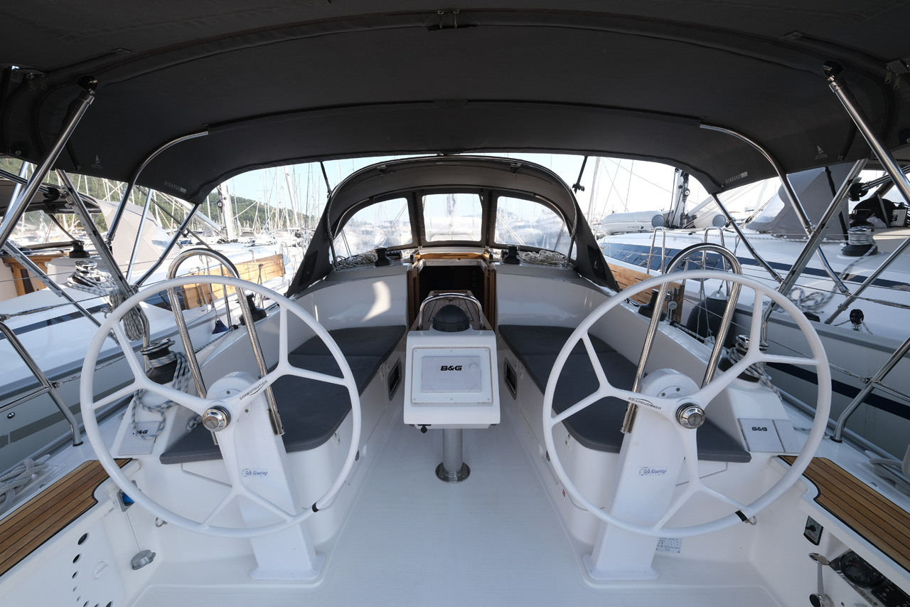 Segelyacht Bavaria Cruiser 37 3 Cab Crush Crush 1