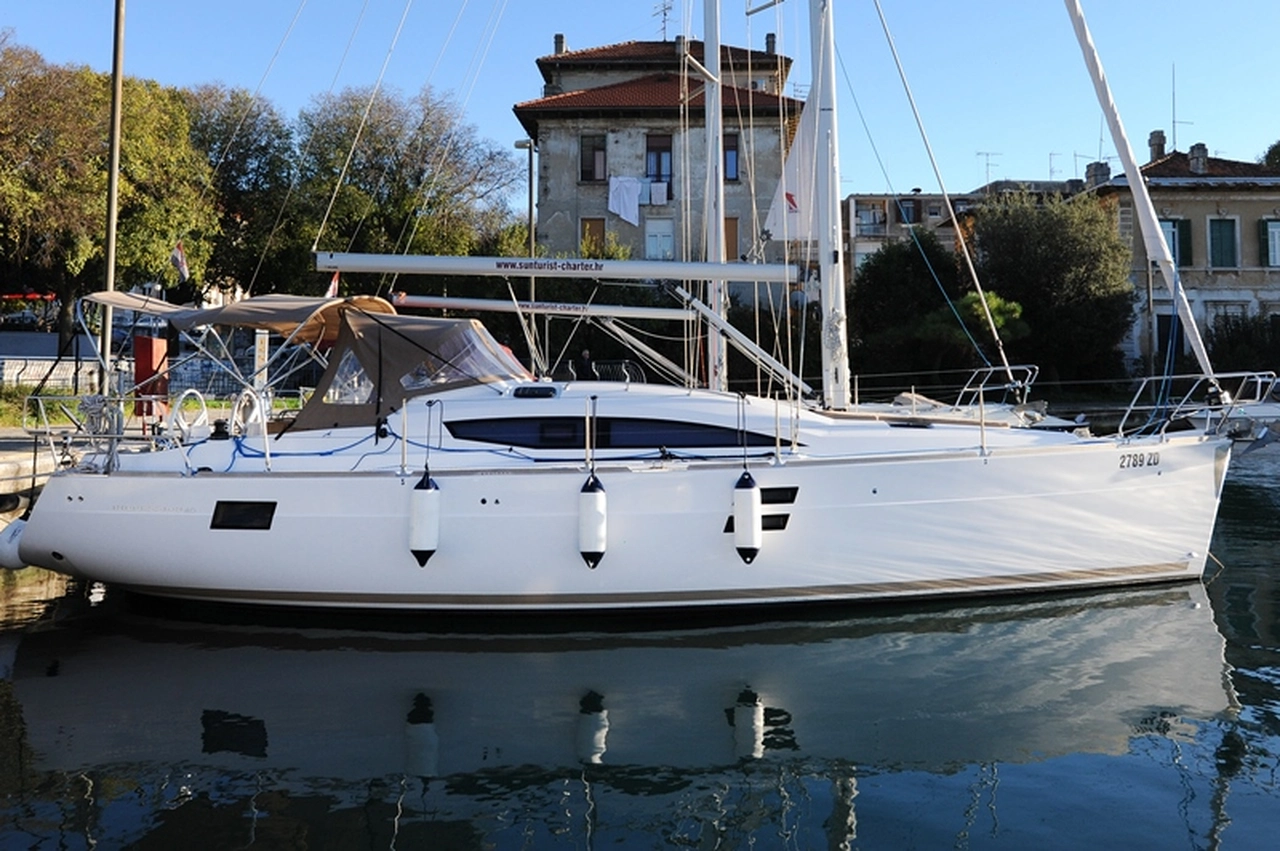 Elan Impression 40-Segelyacht Vili in Kroatien