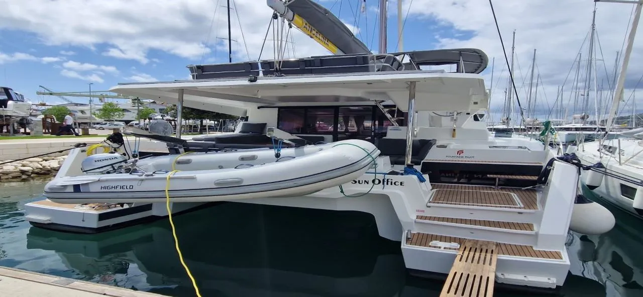 Fountaine Pajot Elba 45 - 5 cab.-Katamaran Sun Office in Kroatien