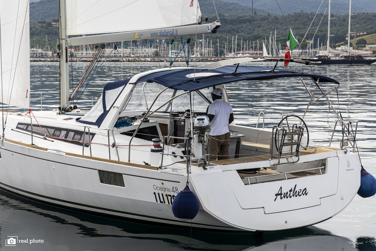 Oceanis 48 - 5 cab.-Segelyacht Anthea in Italien