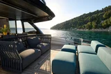 Motoryacht Explorer Fly 62 Blue Moon 11