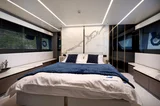 Motoryacht Explorer Fly 62 Blue Moon 17