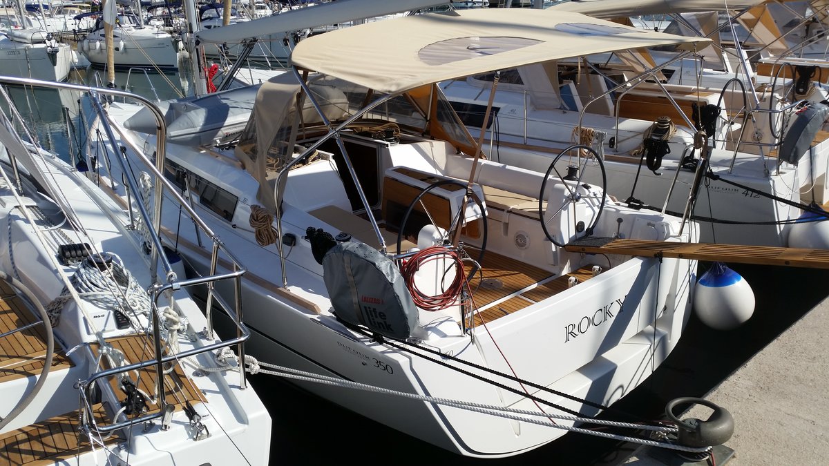 Segelyacht Dufour 350 GL Rocky 1