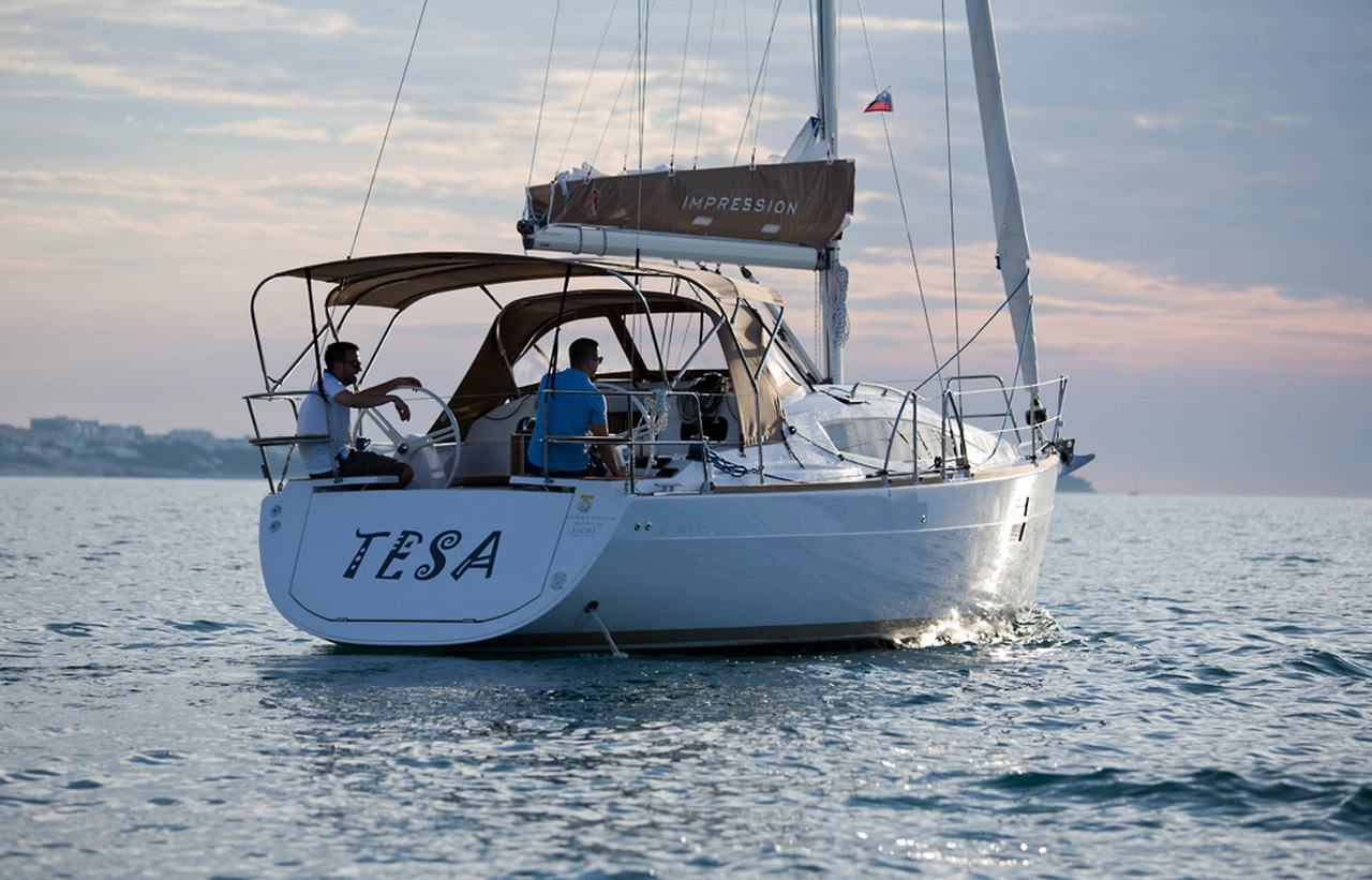 Elan Impression 35-Segelyacht Tesa in Kroatien