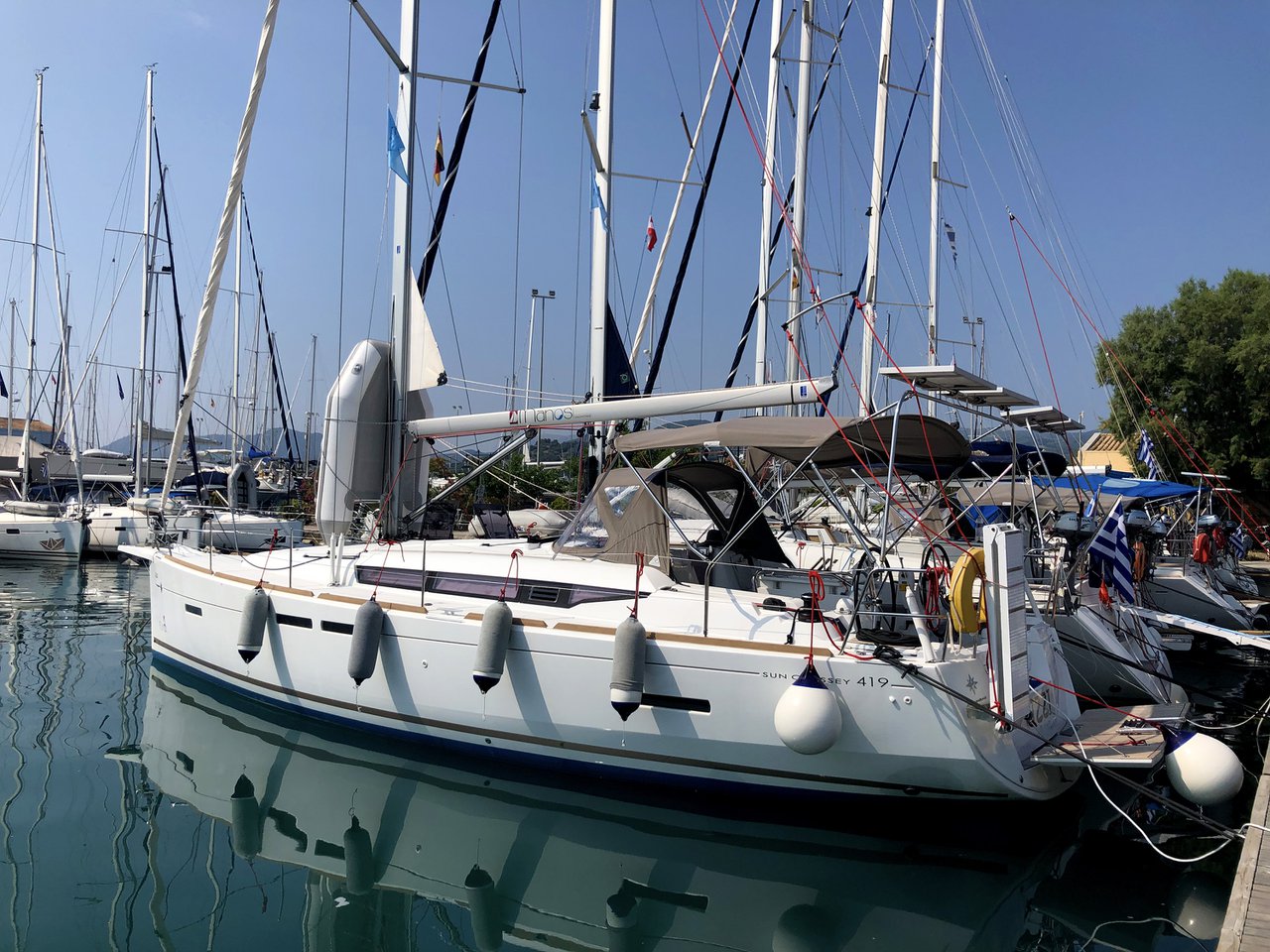 Segelyacht Sun Odyssey 419 Izzi 1