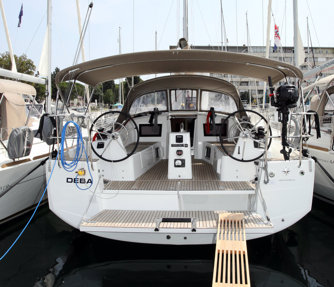 Segelyacht Sun Odyssey 410 3 Cab Deba 1