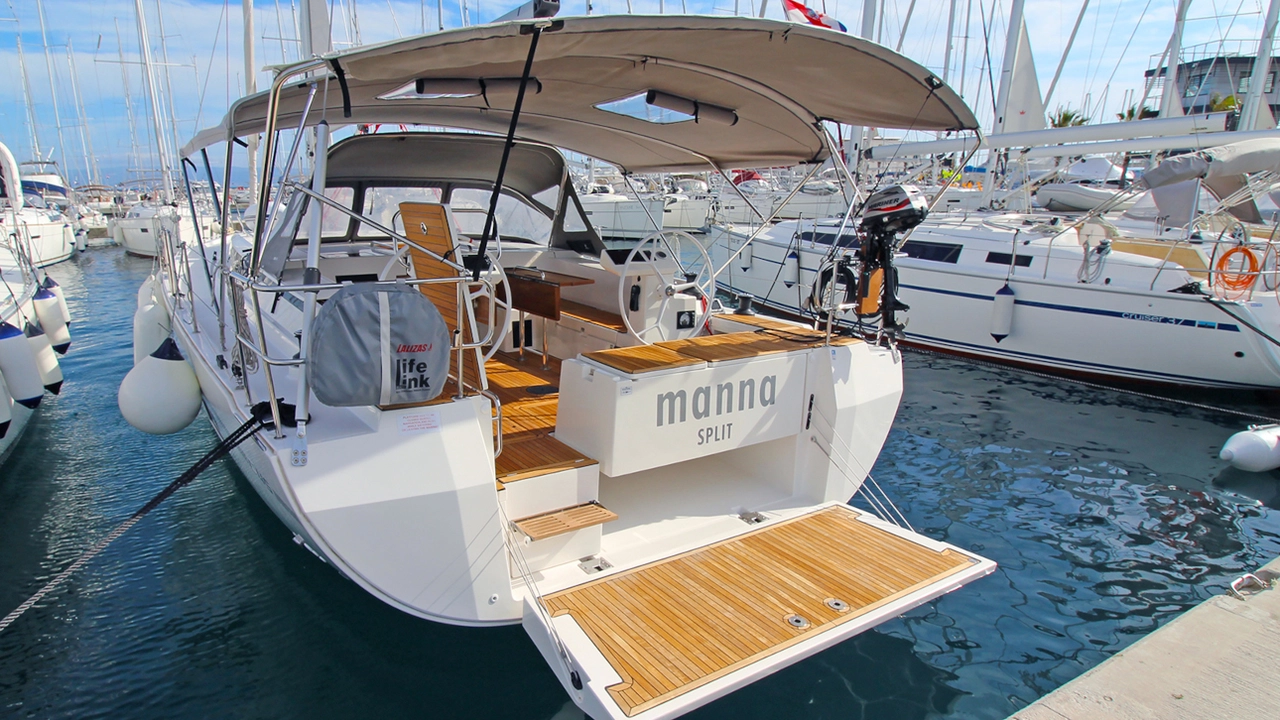 Bavaria C45 Style - 3 cab.-Segelyacht Manna in Kroatien