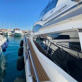 Galeon 550 Fly-Motoryacht Gremix in Kroatien