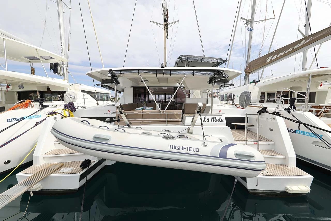 Fountaine Pajot Astrea 42 - 4 + 2 cab.-Katamaran La Mula in Kroatien