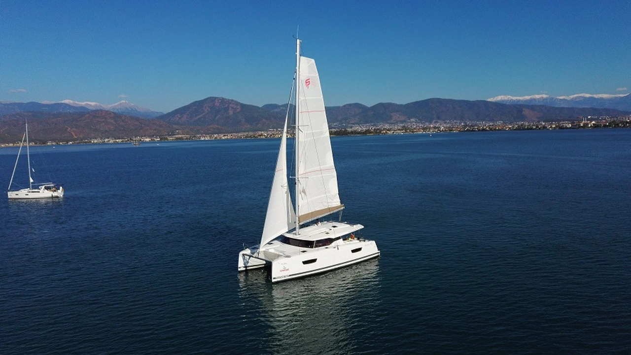 Fountaine Pajot Astrea 42 - 4 + 2 cab.-Katamaran Gloria in Türkei