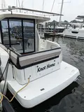 Jeanneau NC 33-Motorboot Knot Home in USA