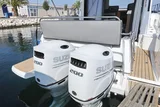 Antares 9 OB-Motorboot Freeya in Kroatien