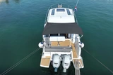 Antares 9 OB-Motorboot Freeya in Kroatien