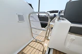 Antares 9 OB-Motorboot Freeya in Kroatien