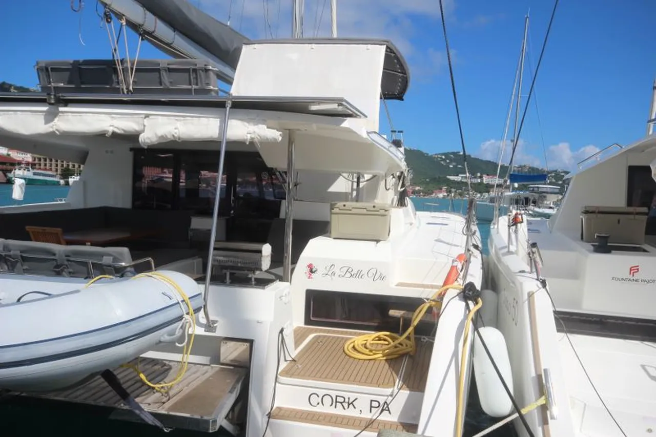 Fountaine Pajot Saona 47 - 5 cab.-Katamaran La Belle Vie in US Virgin Islands