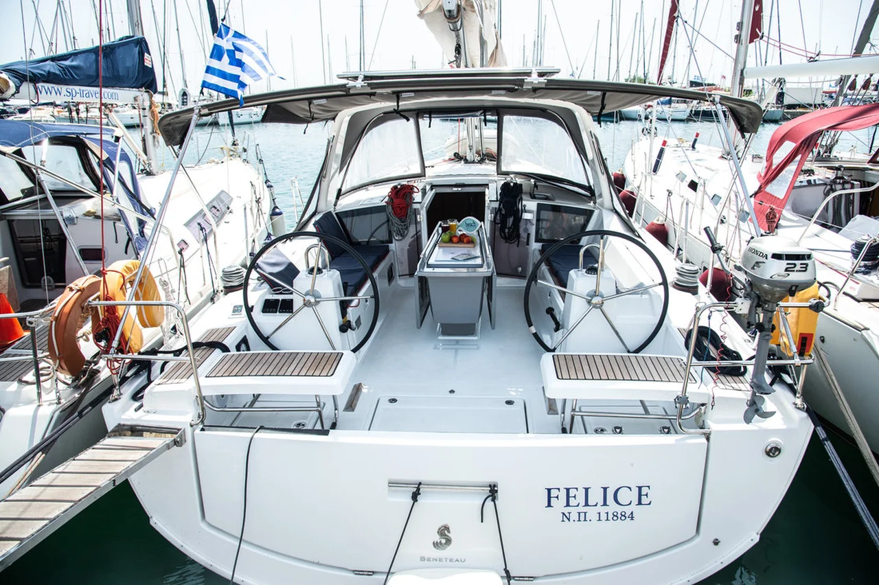 Oceanis 41.1-Segelyacht Felice in Griechenland 