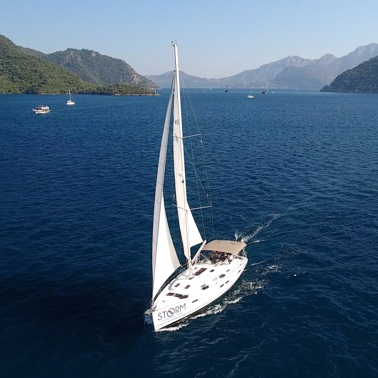 Bavaria Cruiser 45 - 3 cab.-Segelyacht Wave dancer in Türkei