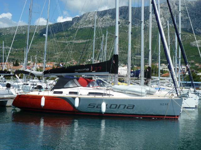 Segelyacht Salona 37 Red Zeppelin 1