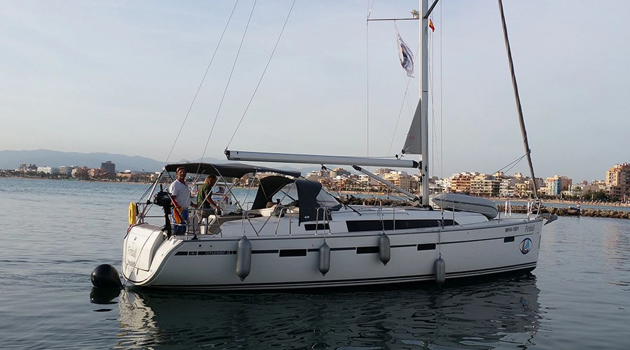 Bavaria Cruiser 41 - 3 cab.-Segelyacht Fireball in Spanien