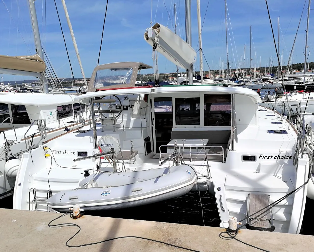 Lagoon 400 S2 - 4 + 2 cab.-Katamaran First Choice in Kroatien